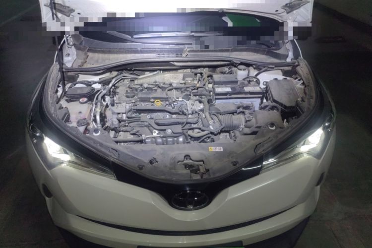 Used Toyota IZOA 2020 2.0L Enjoy Edition Engine Bay