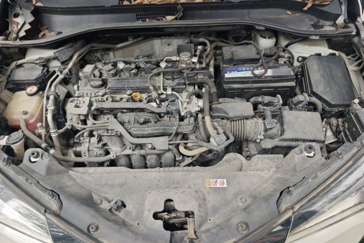Used Toyota IZOA 2020 2.0L Enjoy Edition Engine Bay