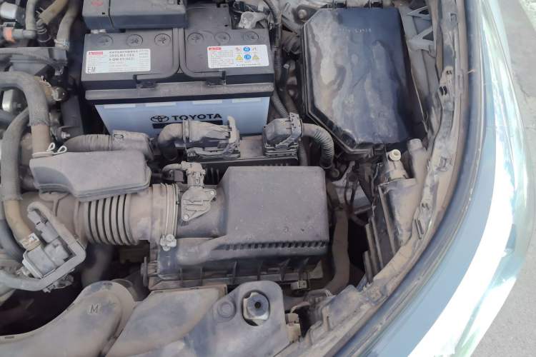 Used Toyota IZOA 2020 2.0L Enjoy Edition Engine Bay Left