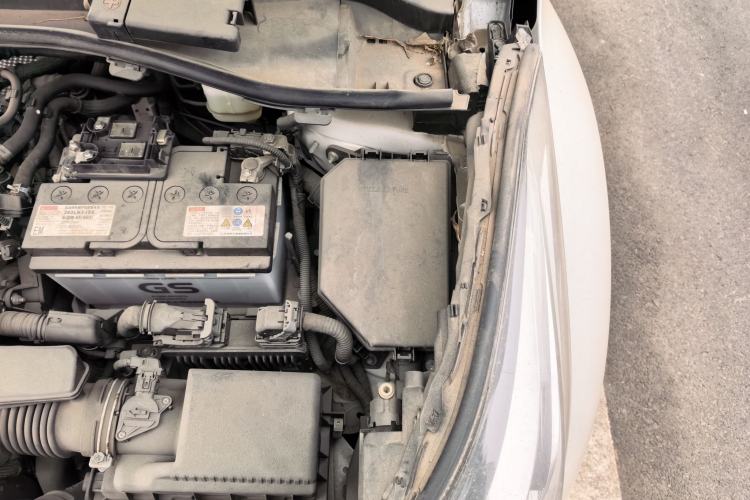 Used Toyota IZOA 2020 2.0L Enjoy Edition Engine Bay Left