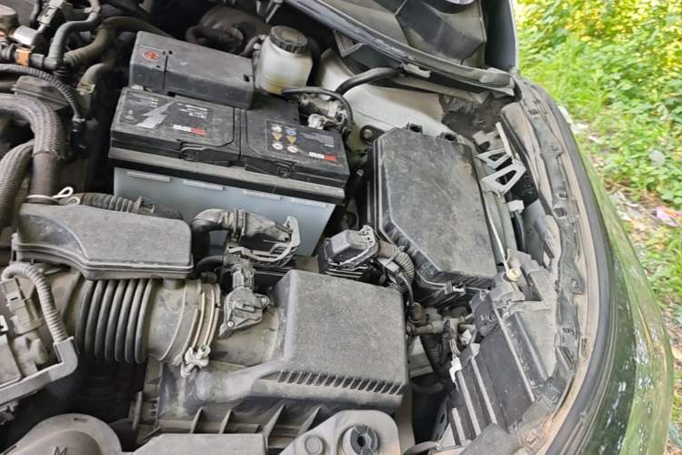 Used Toyota IZOA 2020 2.0L Enjoy Edition Engine Bay Left