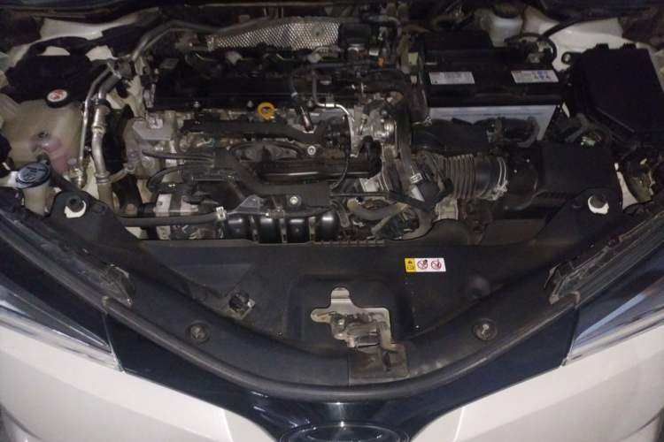 Used Toyota IZOA 2020 2.0L Enjoy Edition Engine Bay