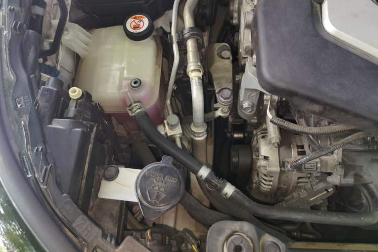 Used Toyota IZOA 2020 2.0L Enjoy Edition Engine Bay Right