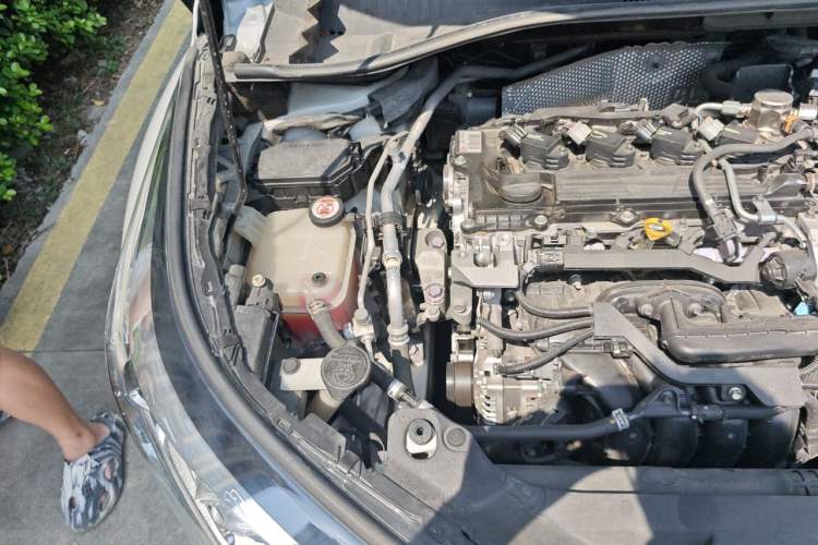Used Toyota IZOA 2020 2.0L Enjoy Edition Engine Bay Right