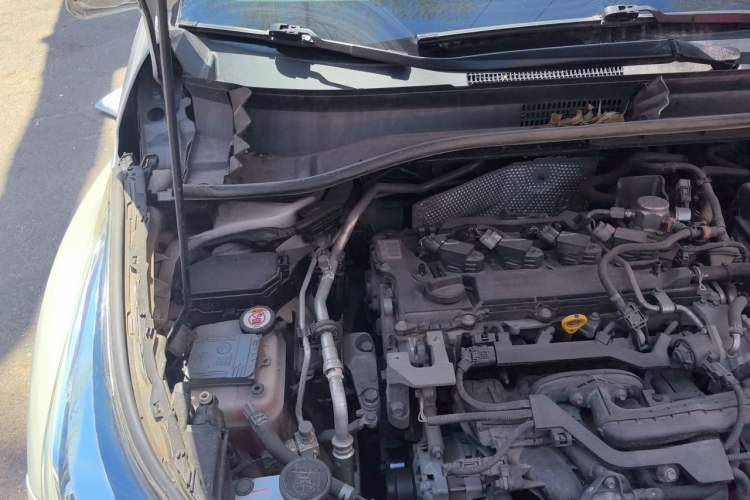 Used Toyota IZOA 2020 2.0L Enjoy Edition Engine Bay Right