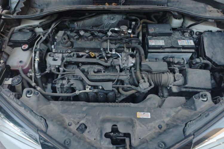 Used Toyota IZOA 2020 2.0L Yi Xiang CARE Engine Bay