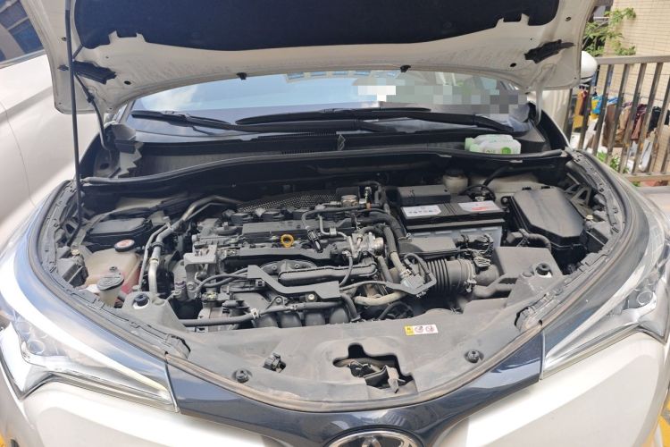 Used Toyota IZOA 2020 2.0L Yi Xiang CARE Engine Bay