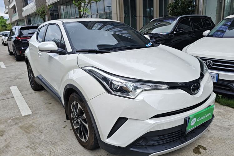 Used Toyota IZOA 2020 2.0L Enjoy Edition Exterior 1