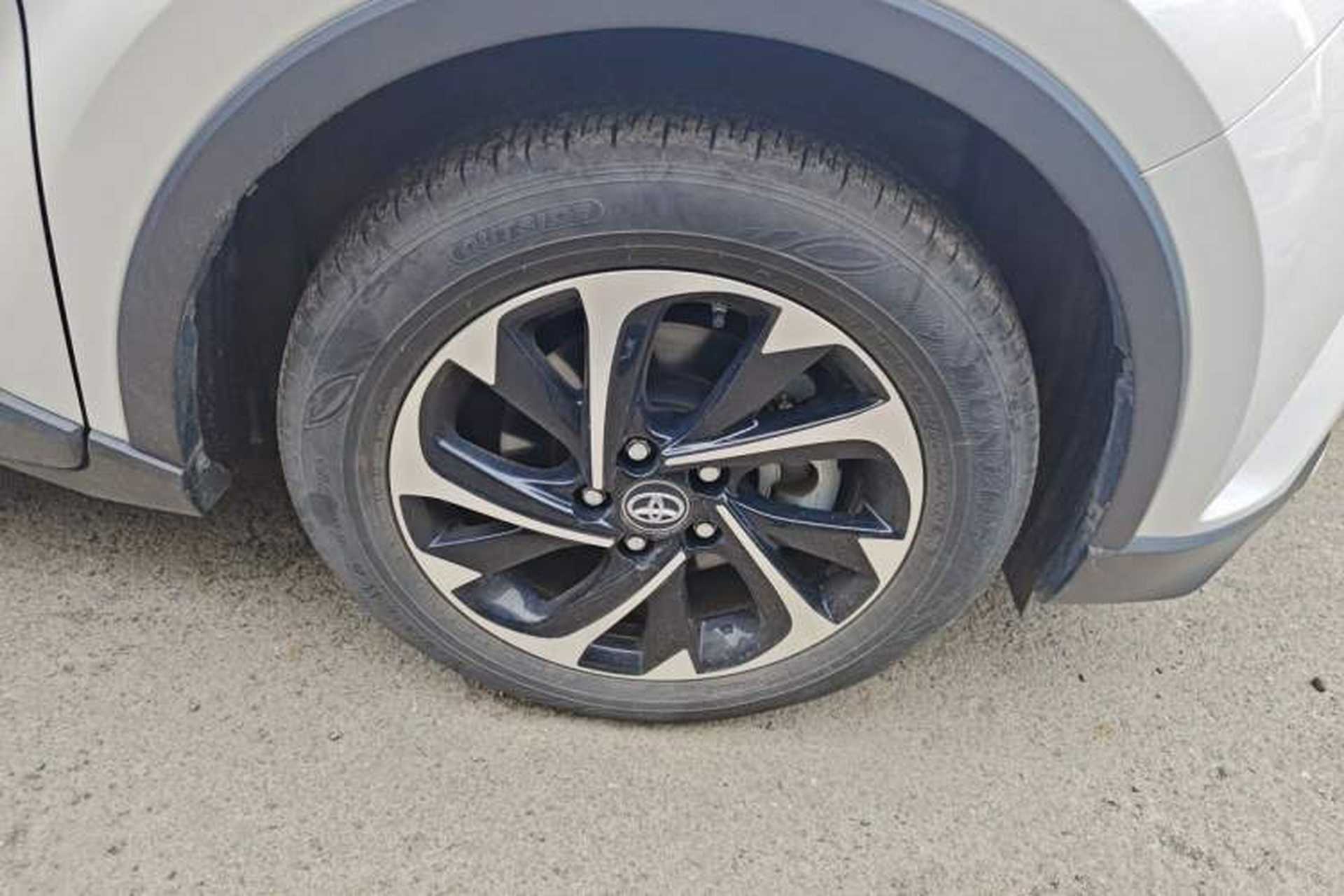 Used Toyota IZOA 2020 2.0L Yi Xiang CARE Exterior 1