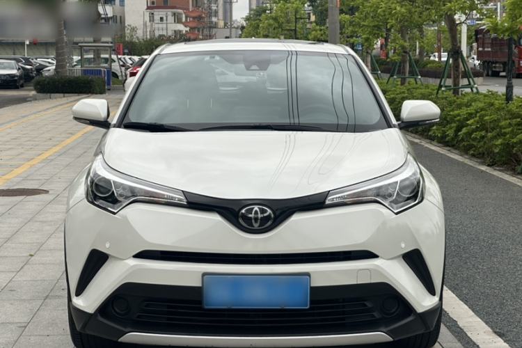 Used Toyota IZOA 2020 2.0L Enjoy Edition Exterior 1
