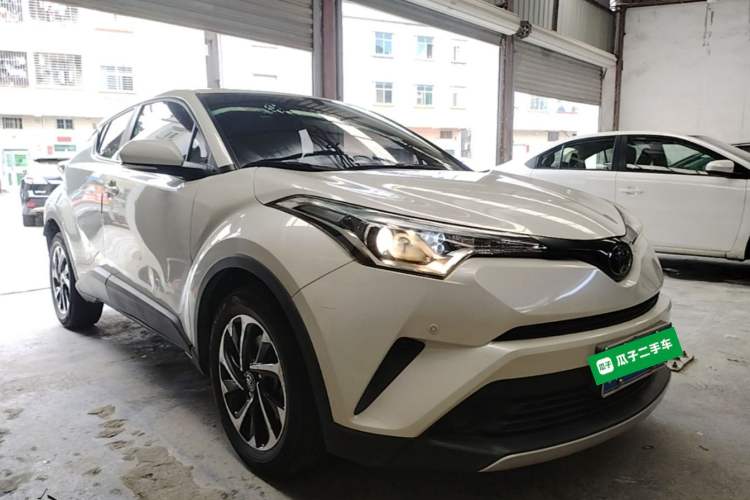 Used Toyota IZOA 2020 2.0L Yi Xiang CARE Exterior 1