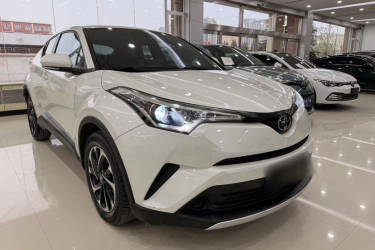 Used Toyota IZOA 2020 2.0L Enjoy Edition Exterior 2