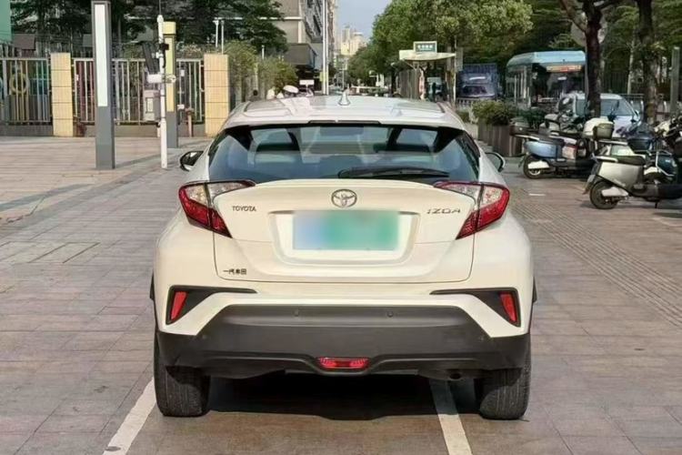 Used Toyota IZOA 2020 2.0L Yi Xiang CARE Exterior 3
