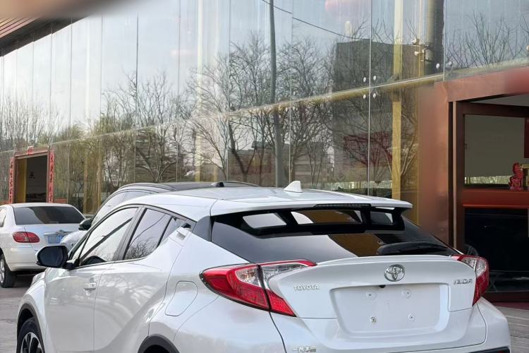 Used Toyota IZOA 2020 2.0L Enjoy Edition Exterior 3
