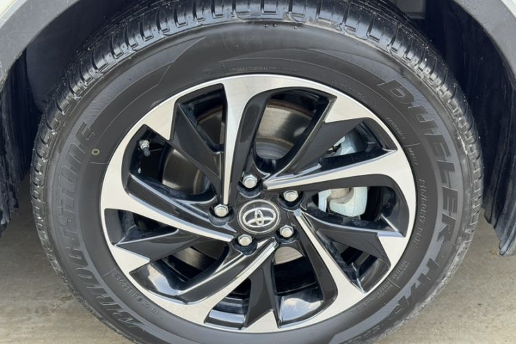 Used Toyota IZOA 2020 2.0L Enjoy Edition Exterior 5