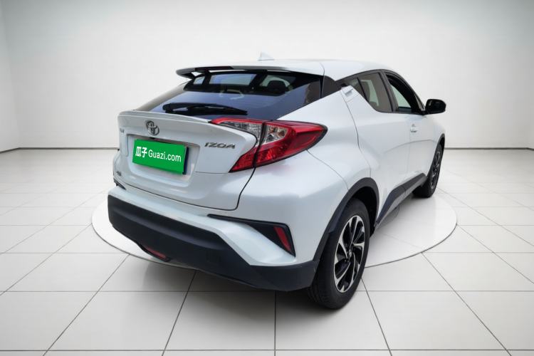 Used Toyota IZOA 2020 2.0L Enjoy Edition Exterior 5