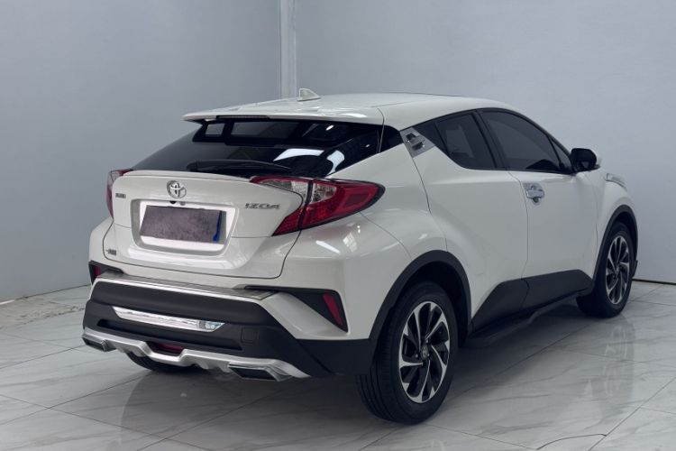 Used Toyota IZOA 2020 2.0L Enjoy Edition Exterior 5