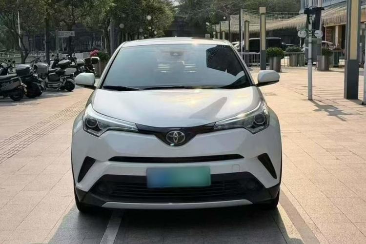 Used Toyota IZOA 2020 2.0L Yi Xiang CARE Exterior 6