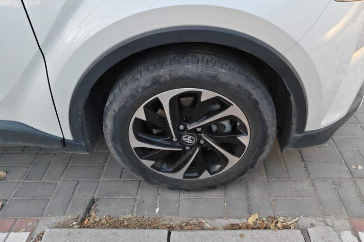 Used Toyota IZOA 2020 2.0L Enjoy Edition Exterior 7