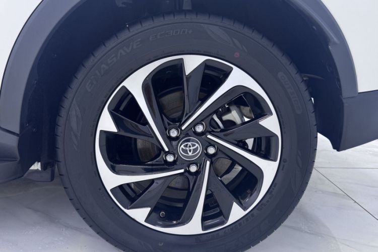 Used Toyota IZOA 2020 2.0L Enjoy Edition Exterior 7