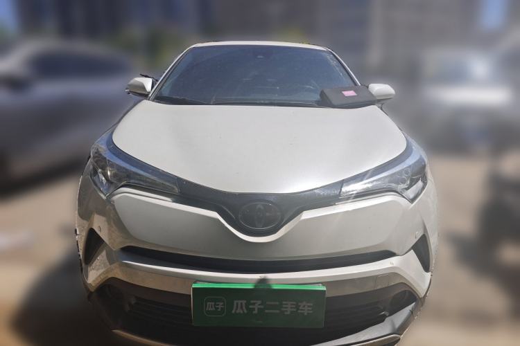 Used Toyota IZOA 2020 2.0L Yi Xiang CARE Front