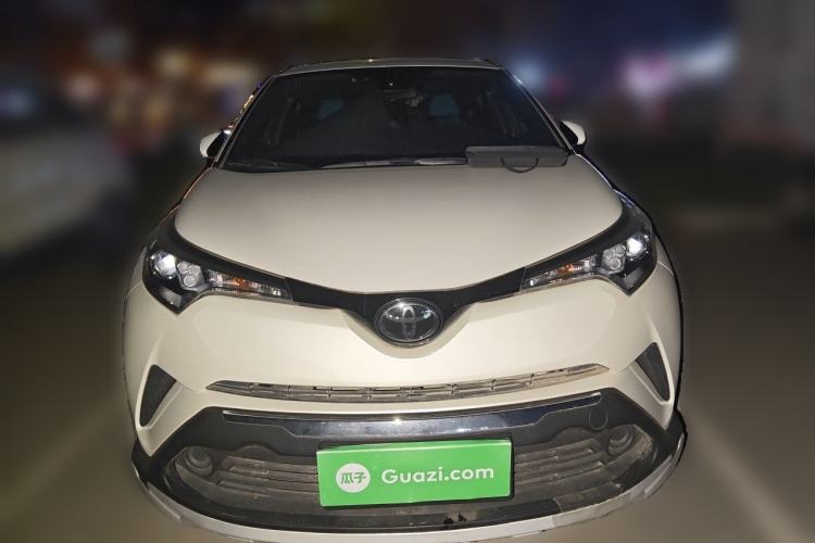 Used Toyota IZOA 2020 2.0L Enjoy Edition Front