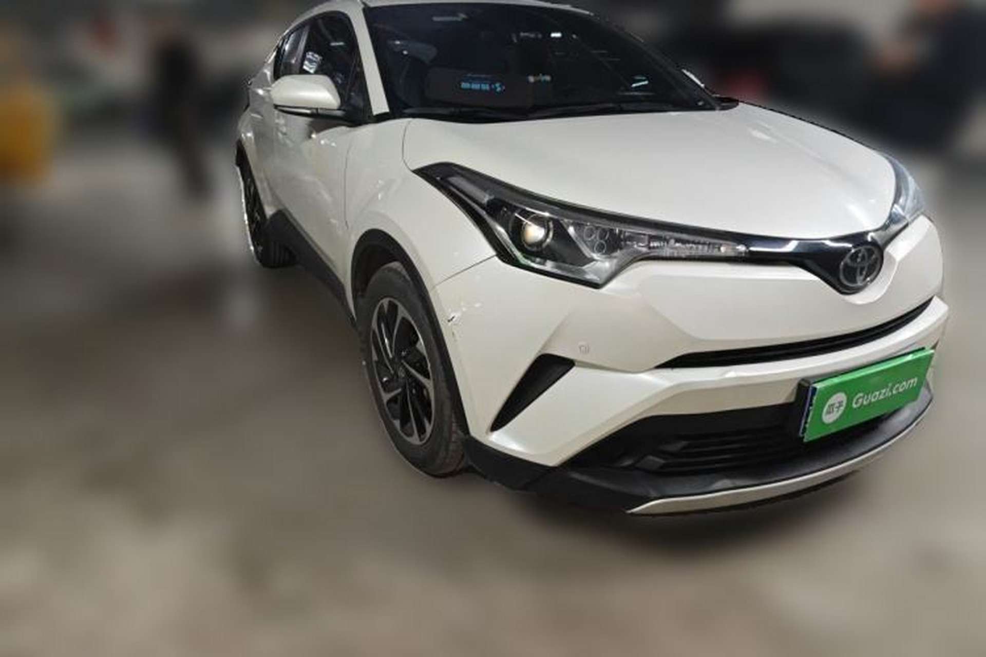 Used Toyota IZOA 2020 2.0L Yi Xiang CARE Front Right 45 Deg