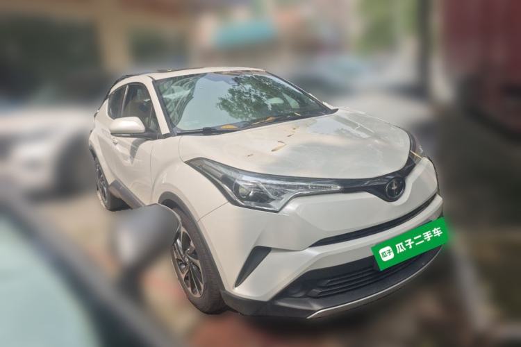 Used Toyota IZOA 2020 2.0L Enjoy Edition Front Right 45 Deg