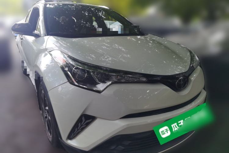 Used Toyota IZOA 2020 2.0L Enjoy Edition Front Right 45 Deg