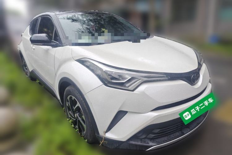 Used Toyota IZOA 2020 2.0L Yichi Version Front Right 45 Deg