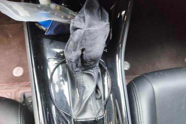 Used Toyota IZOA 2020 2.0L Yichi Version Gear Lever
