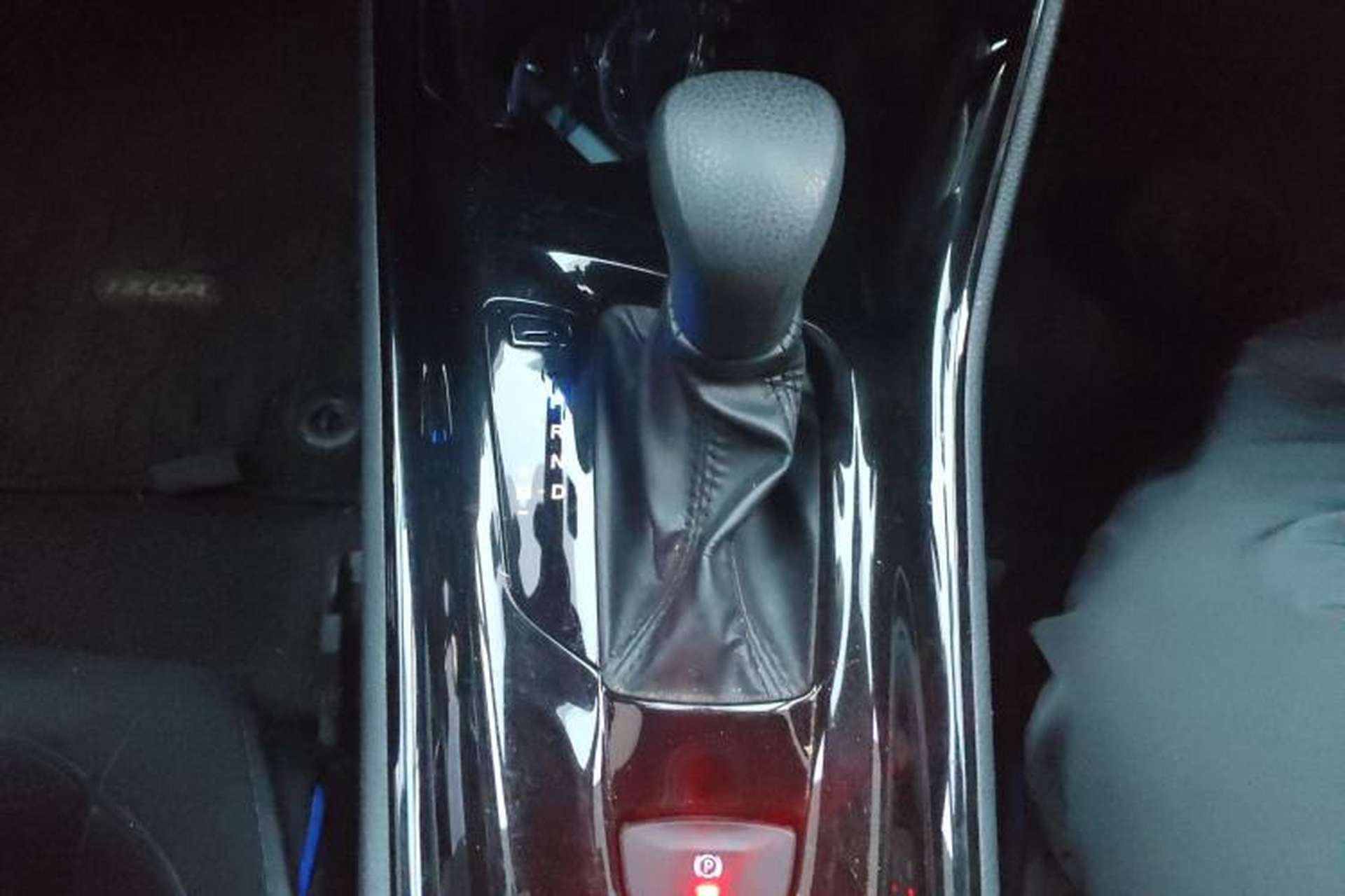 Used Toyota IZOA 2020 2.0L Enjoy Edition Gear Lever