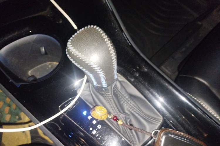 Used Toyota IZOA 2020 2.0L Enjoy Edition Gear Lever