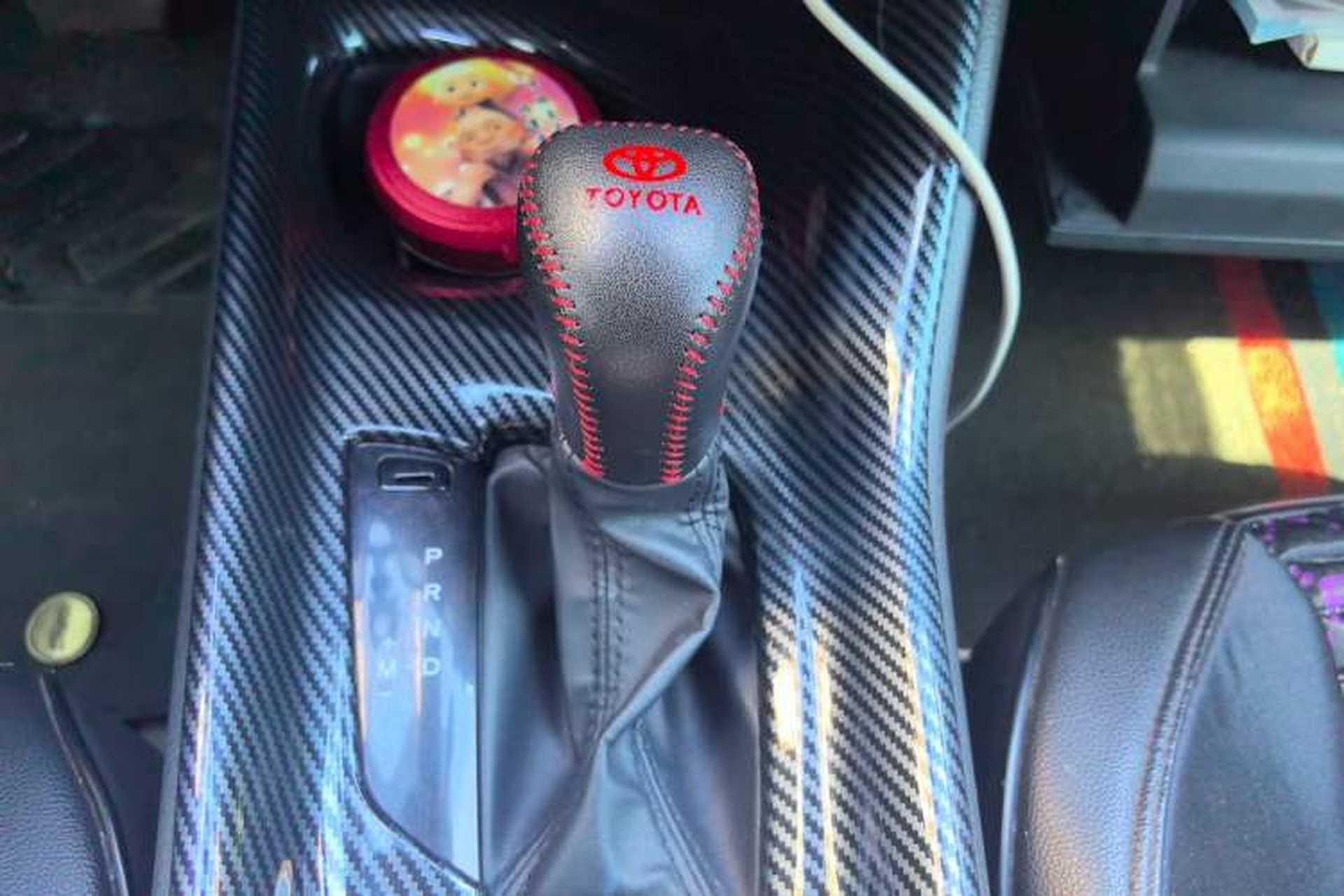 Used Toyota IZOA 2020 2.0L Enjoy Edition Gear Lever