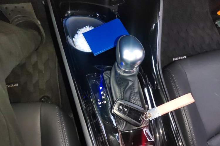 Used Toyota IZOA 2020 2.0L Yichi Version Gear Lever