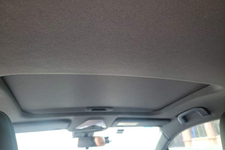 Used Toyota IZOA 2020 2.0L Yichi Version Headliner