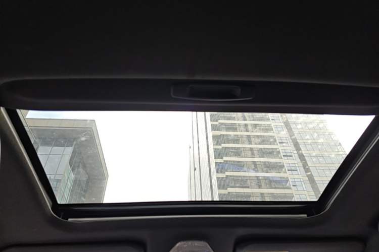 Used Toyota IZOA 2020 2.0L Enjoy Edition Headliner