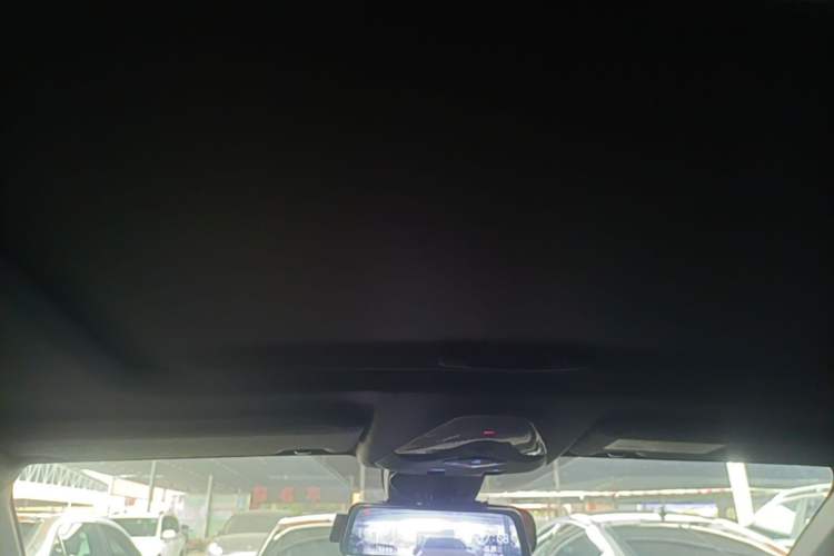 Used Toyota IZOA 2020 2.0L Yichi Version Headliner