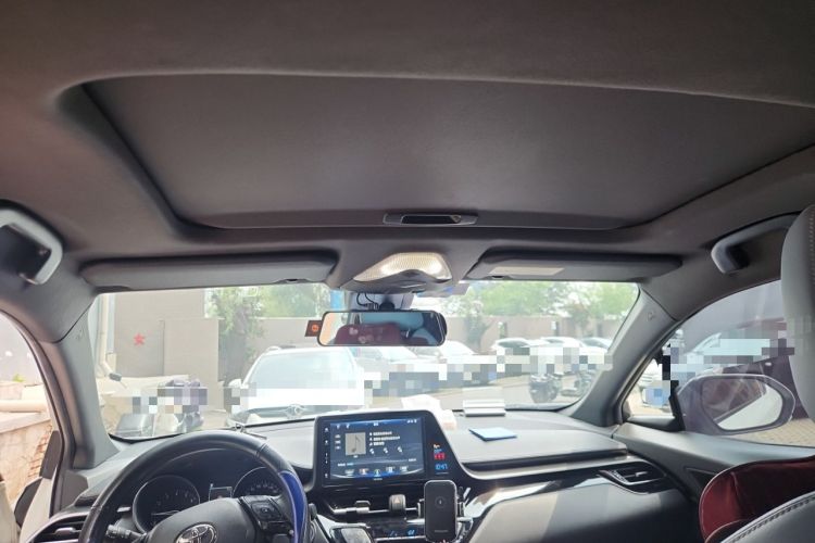 Used Toyota IZOA 2020 2.0L Yi Xiang CARE Headliner