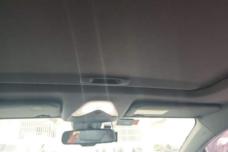 Used Toyota IZOA 2020 2.0L Yi Xiang CARE Headliner