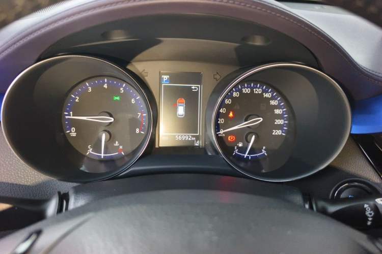 Used Toyota IZOA 2020 2.0L Yichi Version Instrument Cluster