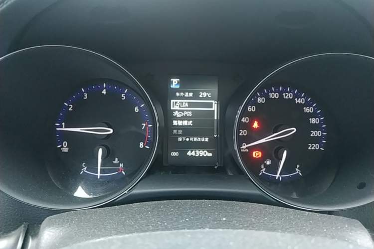 Used Toyota IZOA 2020 2.0L Yichi Version Instrument Cluster