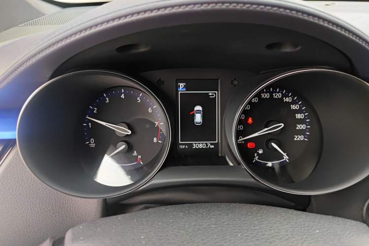 Used Toyota IZOA 2020 2.0L Yichi Version Instrument Cluster