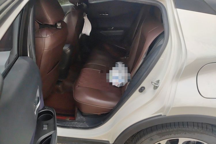 Used Toyota IZOA 2020 2.0L Enjoy Edition Interior 4
