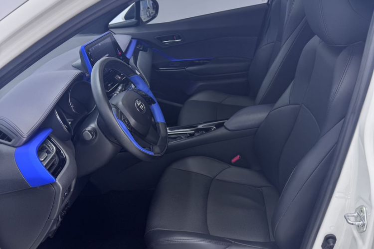 Used Toyota IZOA 2020 2.0L Enjoy Edition Interior 6