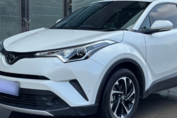 Used Toyota IZOA 2020 2.0L Enjoy Edition Left Front Headlight