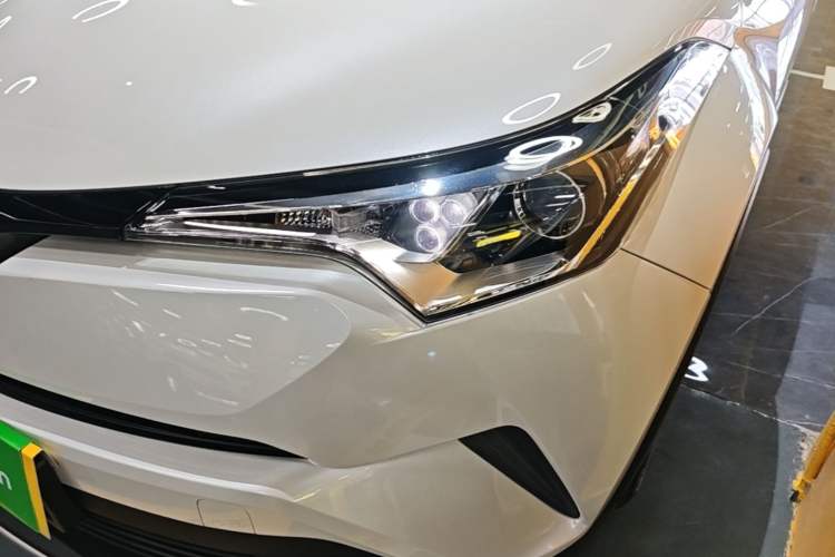 Used Toyota IZOA 2020 2.0L Enjoy Edition Left Front Headlight