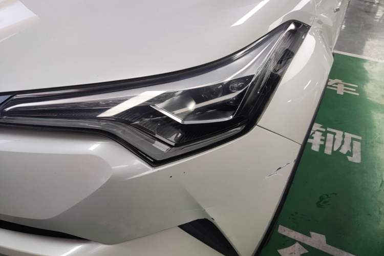 Used Toyota IZOA 2020 2.0L Yichi Version Left Front Headlight