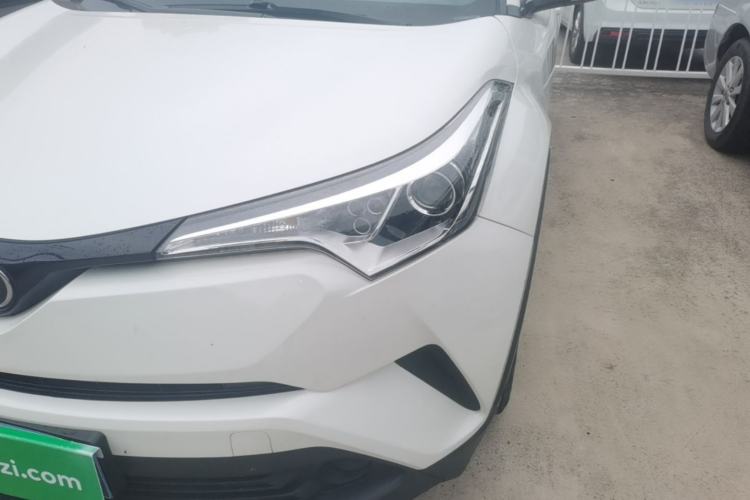 Used Toyota IZOA 2020 2.0L Enjoy Edition Left Front Headlight
