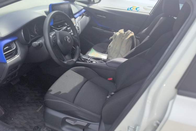 Used Toyota IZOA 2020 2.0L Enjoy Edition Left Front Seat